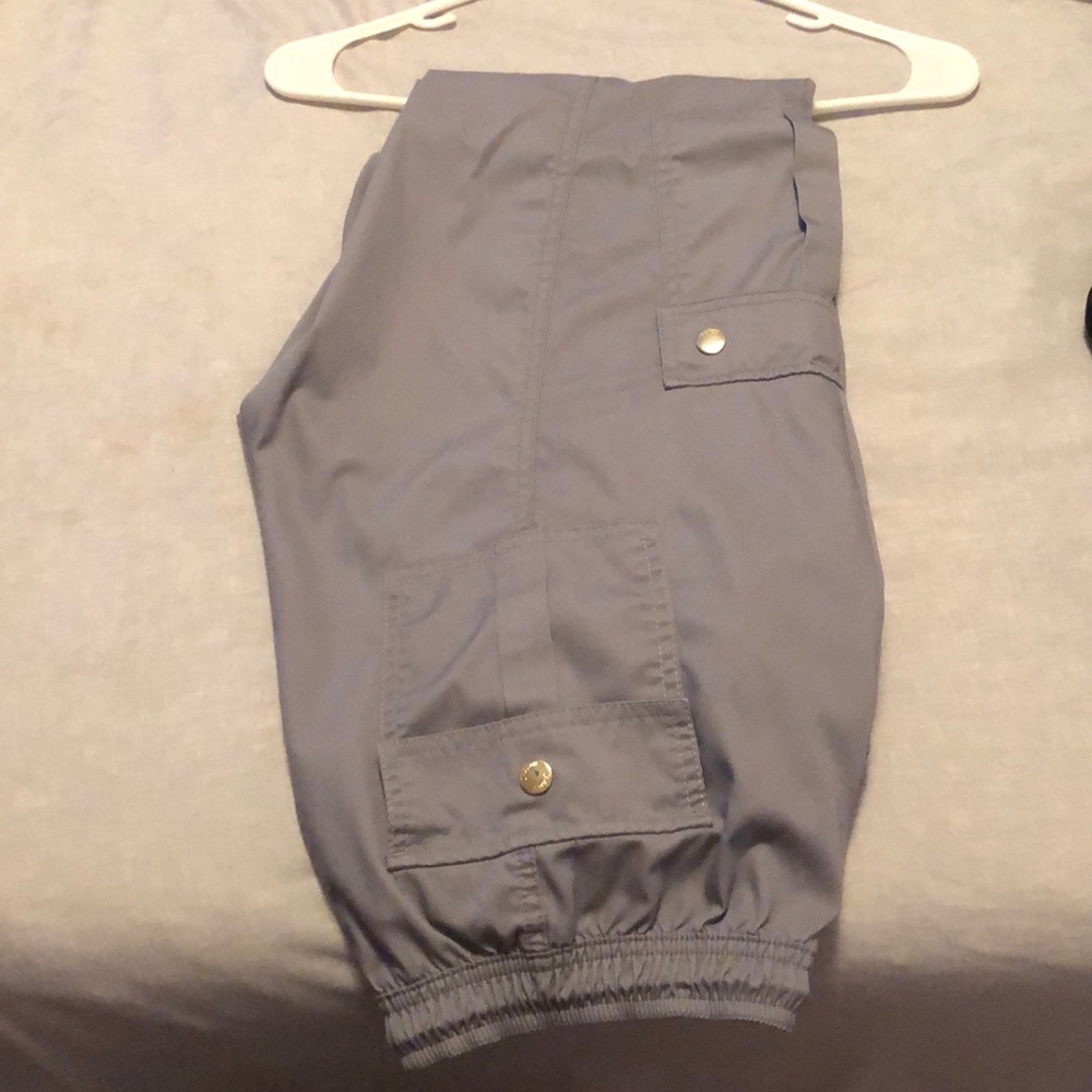 Medium Jaanuu jogger scrubs pants!